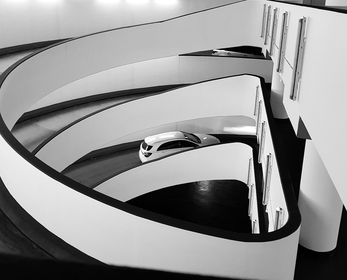 Going nowhere fast. 

#Photography #monochrome #minimal #minimalist #minimalism