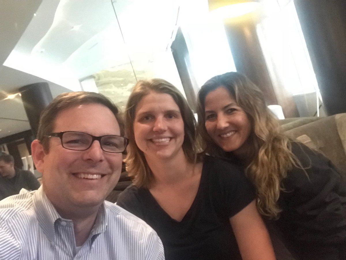 ChrisBates_IoT's tweet photo. Celebrating success with @sequencecollect #GovIoT #IoT https://t.co/bL5vgqvOWS @VitalVoices @DeloitteGov https://t.co/i1ywQ7uhxL