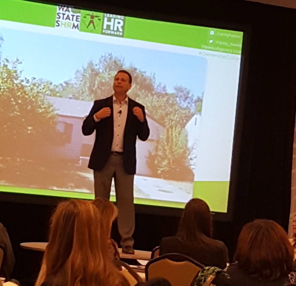 knitdedraknit's tweet photo. Greg @greg_hawks's talk at #LEADINGHRFORWARD,#WAStateSHRM,#advancingHR - https://t.co/IVbkVDbGdr @WhovaSupport
Energizing and dynamic speaker!!! @WSHRC https://t.co/kfYDmFEqF9