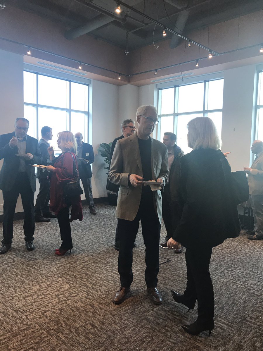 Networking in full swing at Good Evening Mississauga #mbotgem