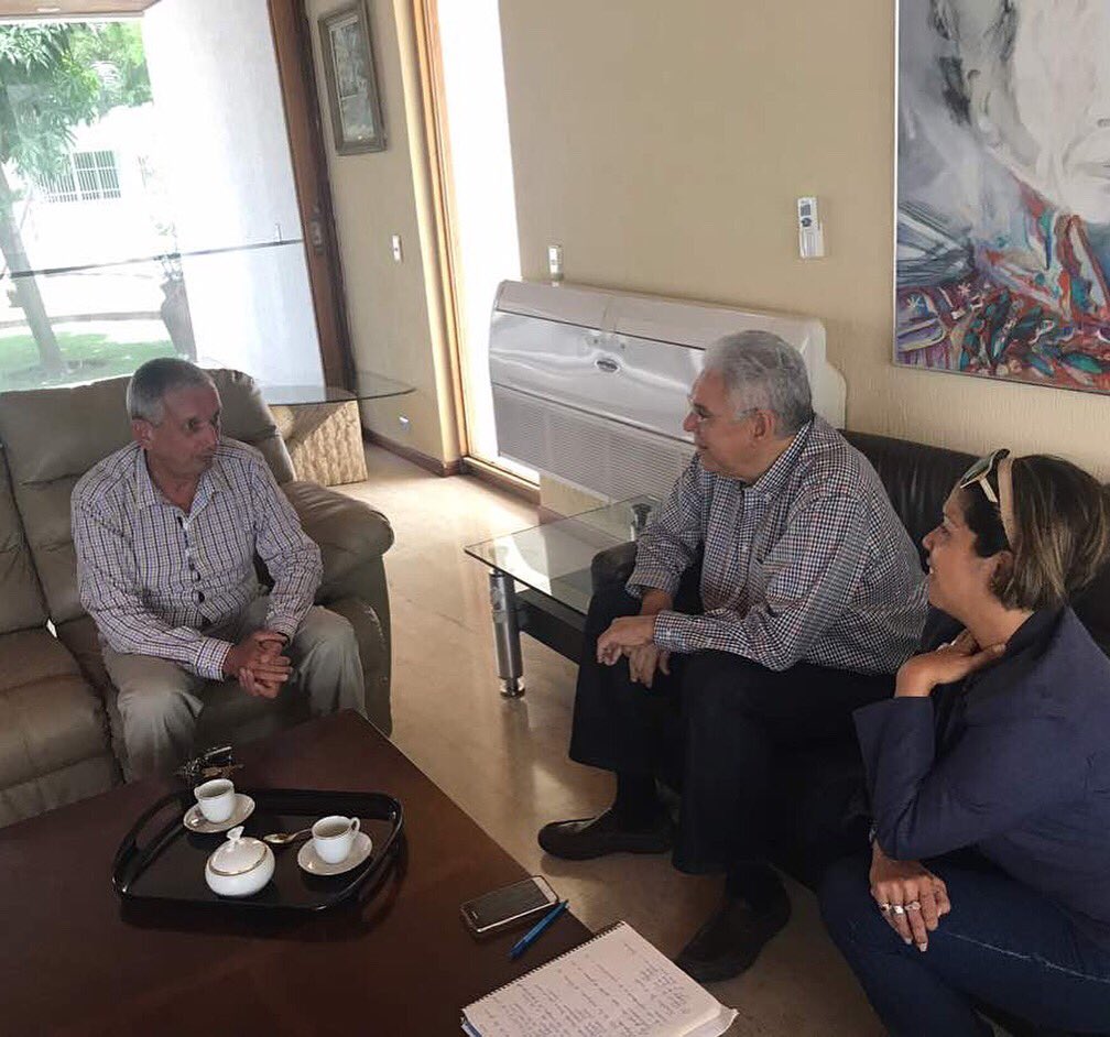 Recibimos al Cónsul de Francia, Pascual Toggwiler para establecer alianzas que nos permitan fortalecer la oferta cultural en todo el territorio del estado Anzoátegui. Vamos a continuar en la búsqueda de enlaces con instituciones y organismos para el bienestar colectivo.