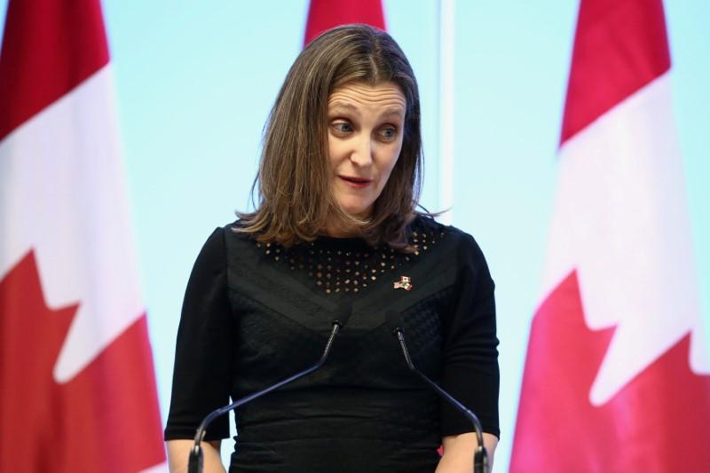 Reuters's tweet photo. Canada sees progress on crucial autos file at NAFTA talks https://t.co/BAcJnrdXXu https://t.co/64zYdkZtl4