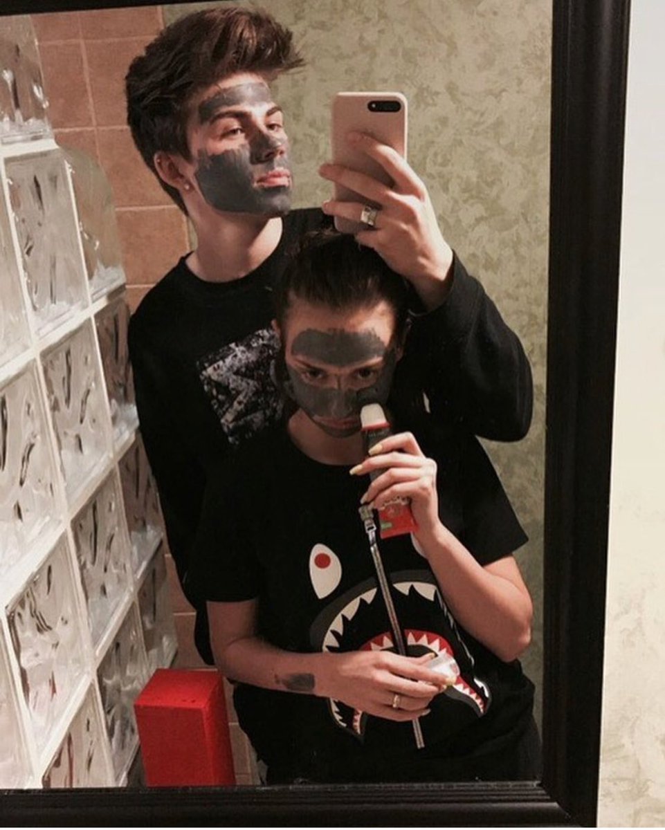 me n my girl :))))) <a href="/beamergiirll/">Lucy 😻</a>