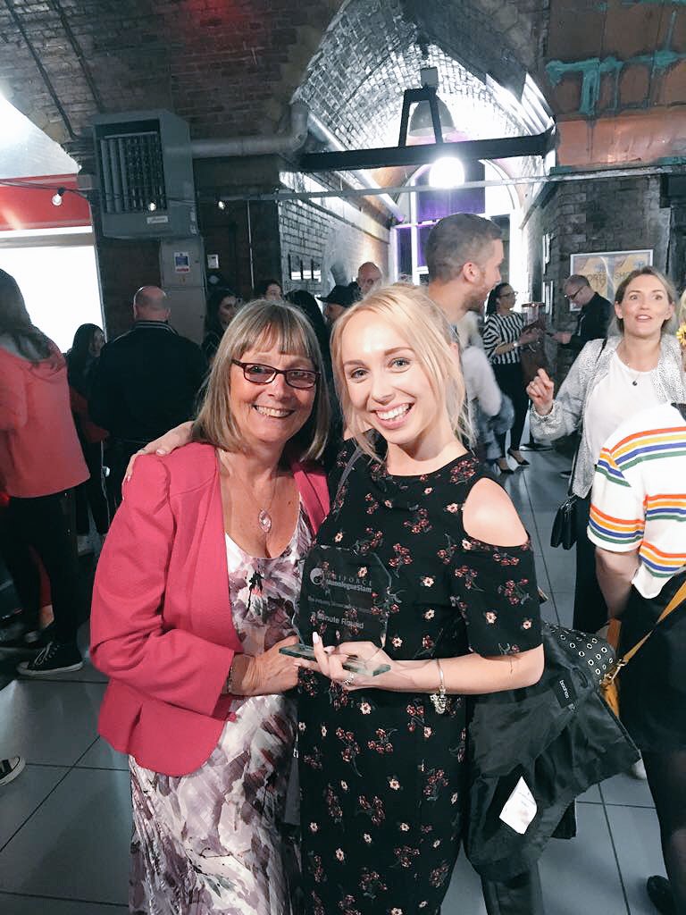 katymac_x's tweet photo. Over the moon to have won the three minute round and overall winner at @MonologueSlamUK 💖 What an amazing night, thank you to all who made it happen and a HUGE well done to all the competitors #MSLAMUK https://t.co/L667EW8iFy