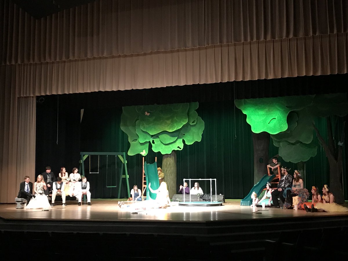 CClaytonNPHS's tweet image. Calling all Athenians &amp;amp; Rustics &amp;amp; Fairies:
Come see the funniest Pyramus &amp;amp; Thisbe that ever there was!

Midsummer Night’s Dream
Fri/Sat/Sun 7pm/7pm/2pm
$7
#Macarena #NewPalProud #createextraordinary 
@NPHSMidsummer @teach12ele @SouthernHancock @NPHighSchool