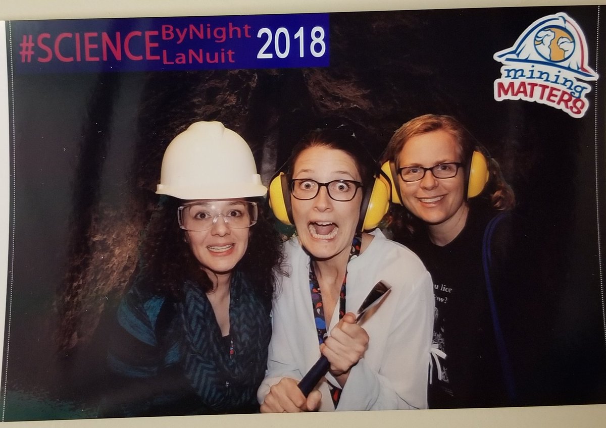 MuseumofNature's tweet photo. Get your fun photo courtesy of Mining Matters this evening, in the Earth Gallery 3rd floor. #ScienceByNight https://t.co/TJa5nul5Ro