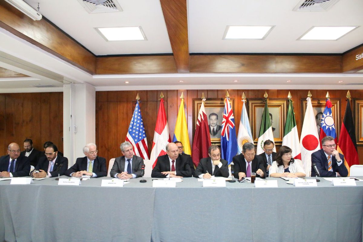 #SociosEnLaIntegración presentamos propuestas de trabajo y visibilidad compartida con los países observadores del #SICA y así impulsar iniciativas para que la ciudadanía pueda #VivirLaIntegracion #RegionDeOportunidades