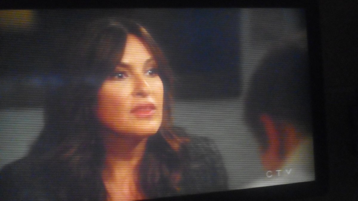 NBCSVU_fans's tweet photo. #SVU rewatching time!
@Mariska #CabotIsBack https://t.co/KLHZDpbW6U