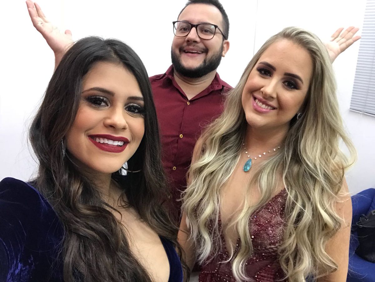 bbb's tweet photo. Cuidado, meus anjos. O trio mandinga chegou! #RedeBBB #BBB18 https://t.co/AxgCoqX0vD