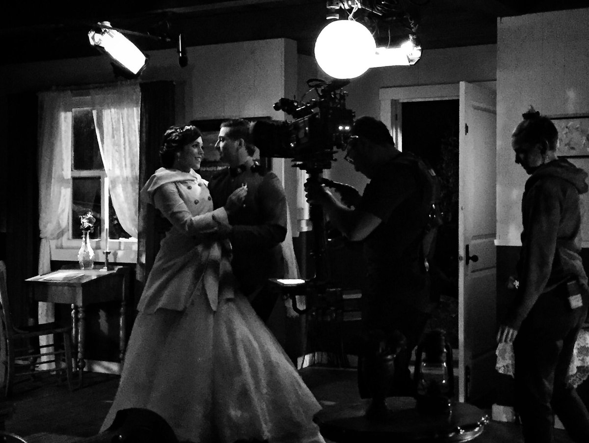 erinkrakow tweet picture