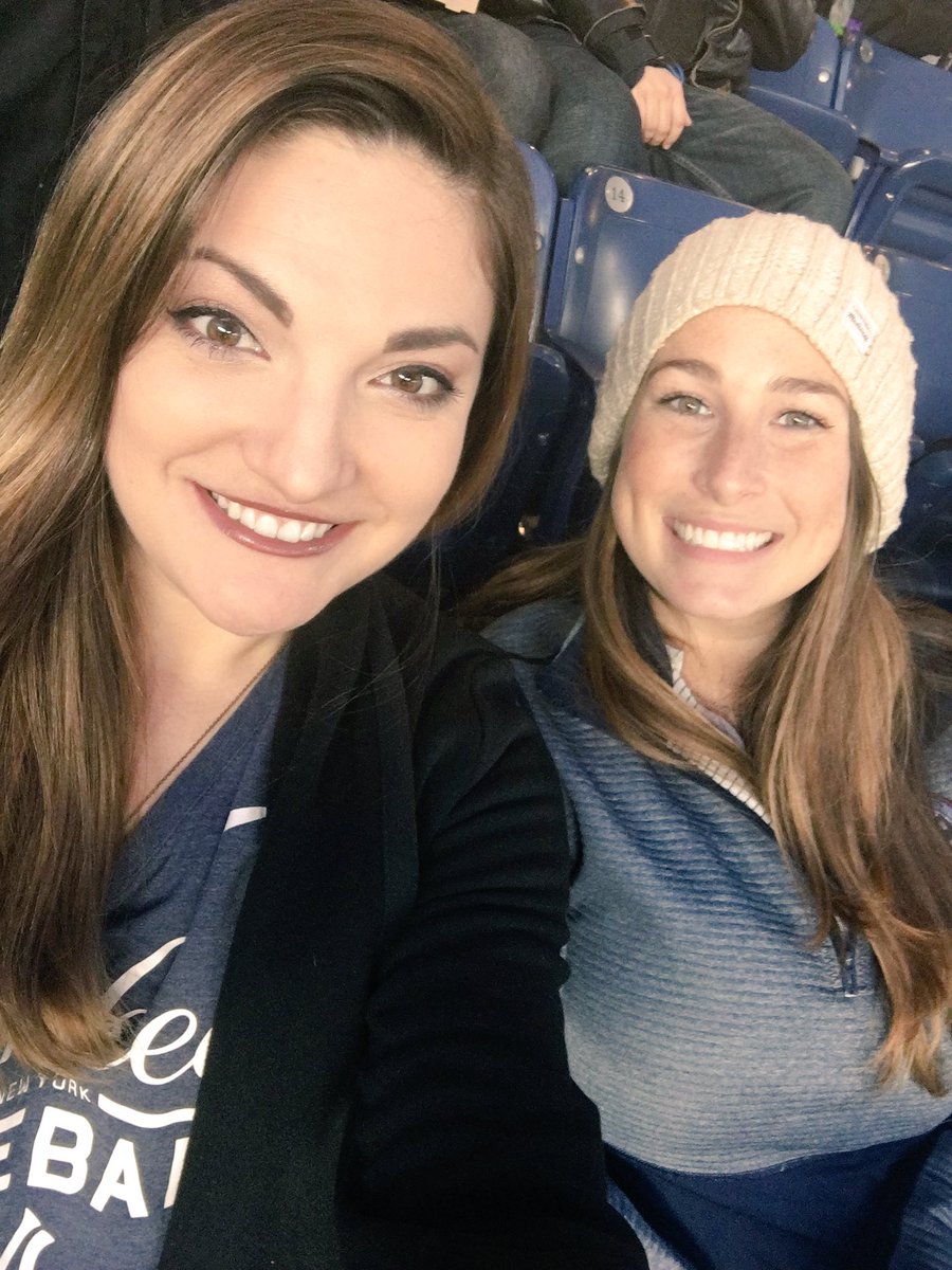 EmMcManus11's tweet photo. Another Year, Another #Yankees Game @nyphospital ⚾️ #Meant2beNYP https://t.co/TwakXI8nIH