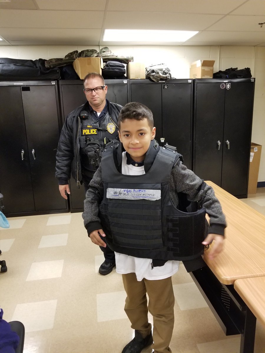 krhodes68's tweet photo. @LaurelPD @laurelelem Ready for work? https://t.co/LJ1ik6gBDq