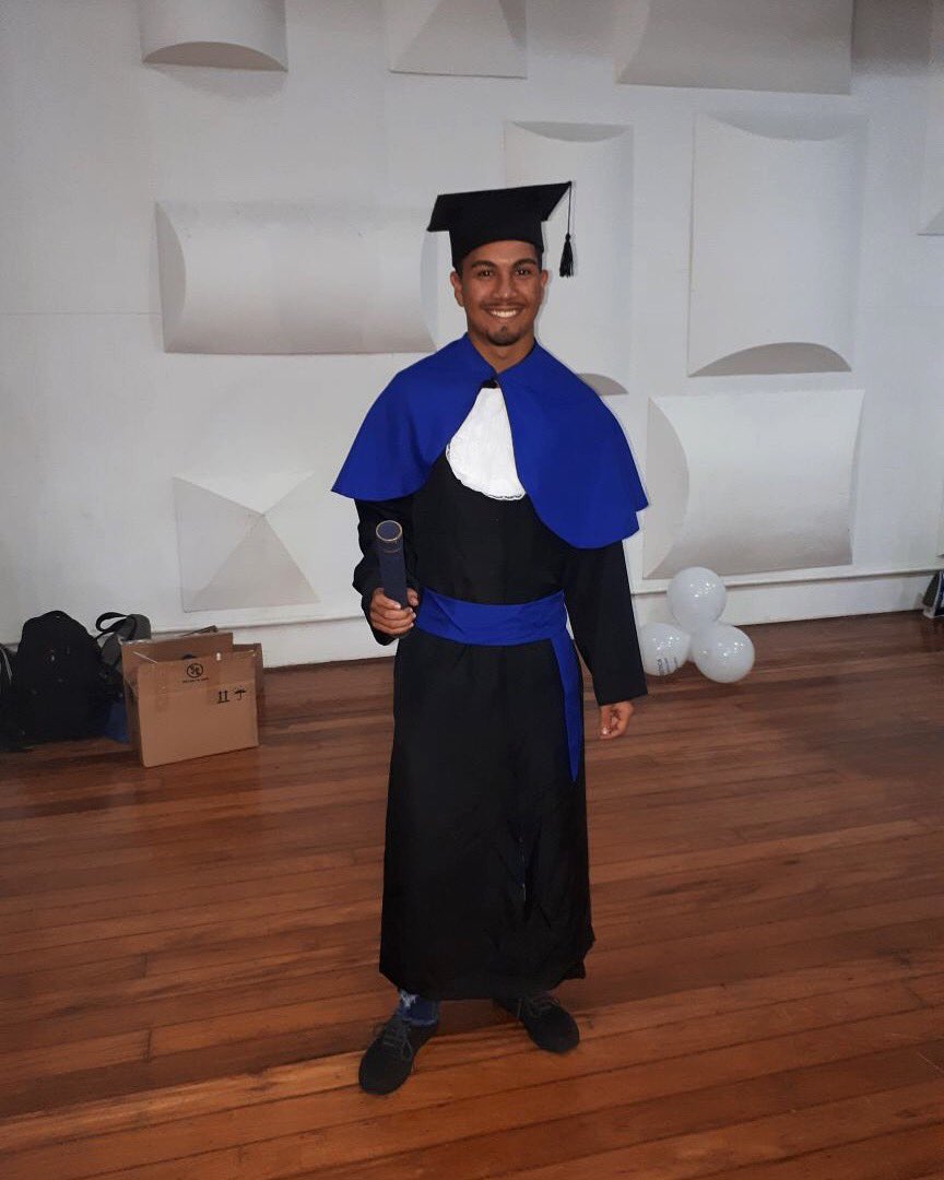 williannss_'s tweet photo. Mais uma conquista de muitas que estão por vim! 👨🏽‍🎓🙏🏼 #Gratidão #Microlins https://t.co/TGg5AqsSRb