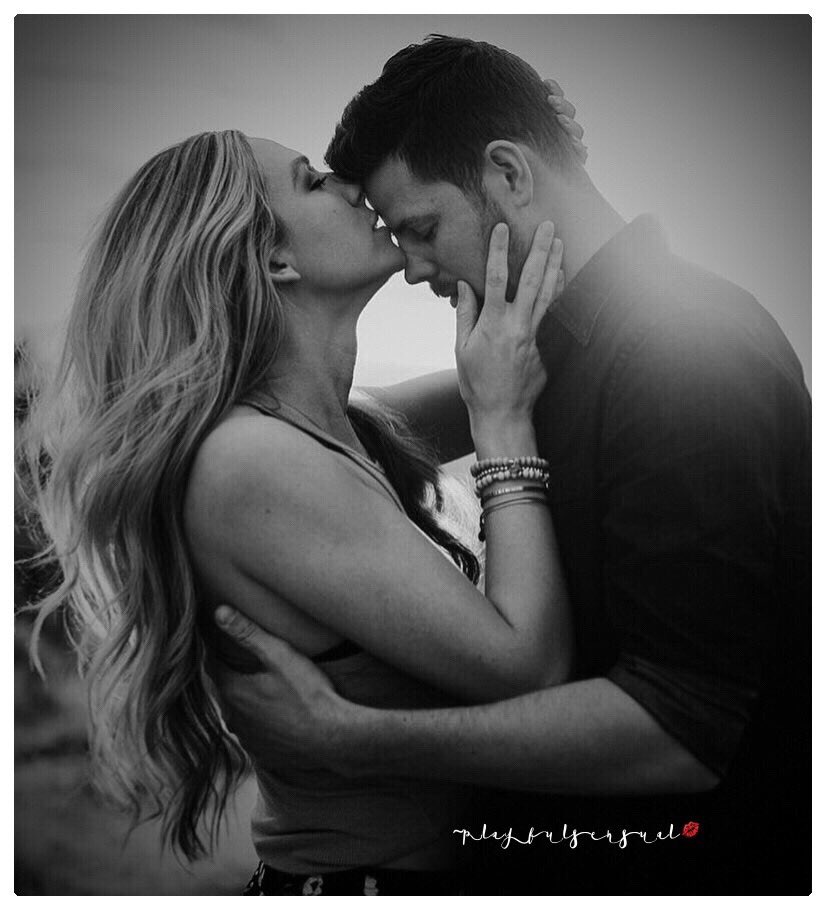 Sweet embrace
I long to keep.
In my arms
I love to hold.
Wondrous sight
I can’t unsee.
Beautiful soul
I’m blessed to know.
Unselfish heart
beyond grateful to adore.
~playfulsensual💋