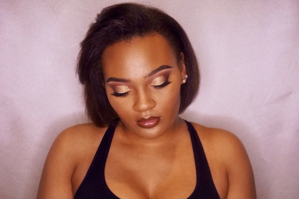 suchAvibe's tweet photo. Currently editing pics of my beautiful friends & couldnโt help but share a sneak peek. Before & after, makeup by me of course. ๐ #suchAbeaut https://t.co/XEBNyO8kCo