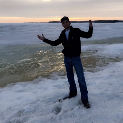 Ty_Schlehr's tweet photo. #NewProfilePic https://t.co/fhRakElr2T