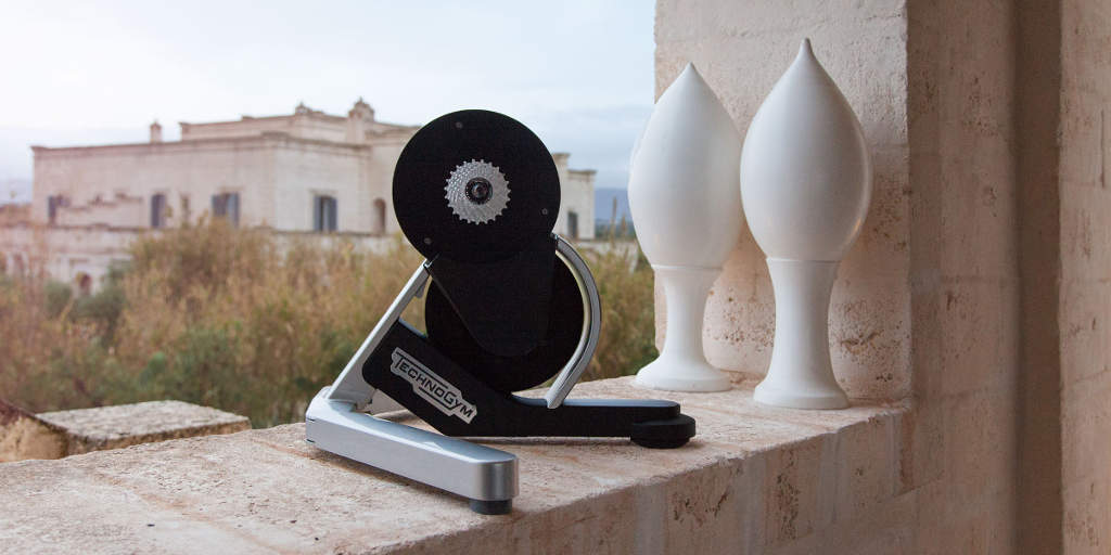 Technogym's tweet image. Training with a #smarttrainer throughout the year could be the key to improving your #cycling performance. Technogym&apos;s #MyCycling Coach, Matt Rowe, explains the importance of quality-focused, rather than quantity-focused #training: bit.ly/2JcMcgJ