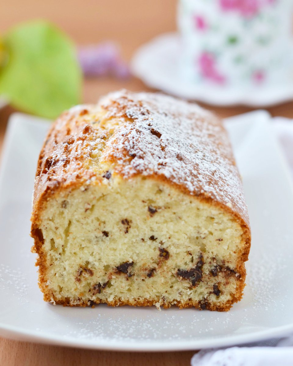 Plumcake SENZA burro con farina di cocco e #cioccolato fondente perfetto per la #colazione  😊😊😊Adesso  però corsetta e poi raggiungo gli studi televisivi di Telenorba. 😉
#direttatv #bloggerpuglia