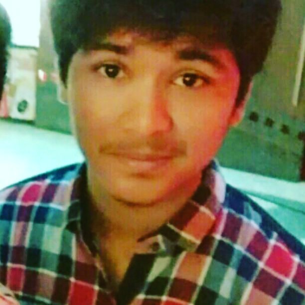 hozefac7's tweet photo. #NewProfilePic #aprilchange https://t.co/e0wiUP4DEX