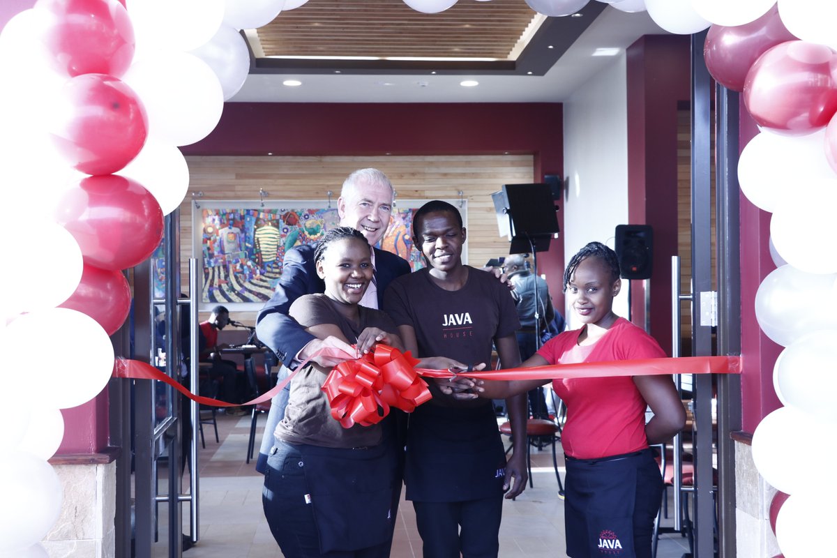HomeboyzRadio's tweet image. It's officially open fam. Make your way to @javahouseafrica Ciata City Mall, Kiambu Rd #javaopensbranch56