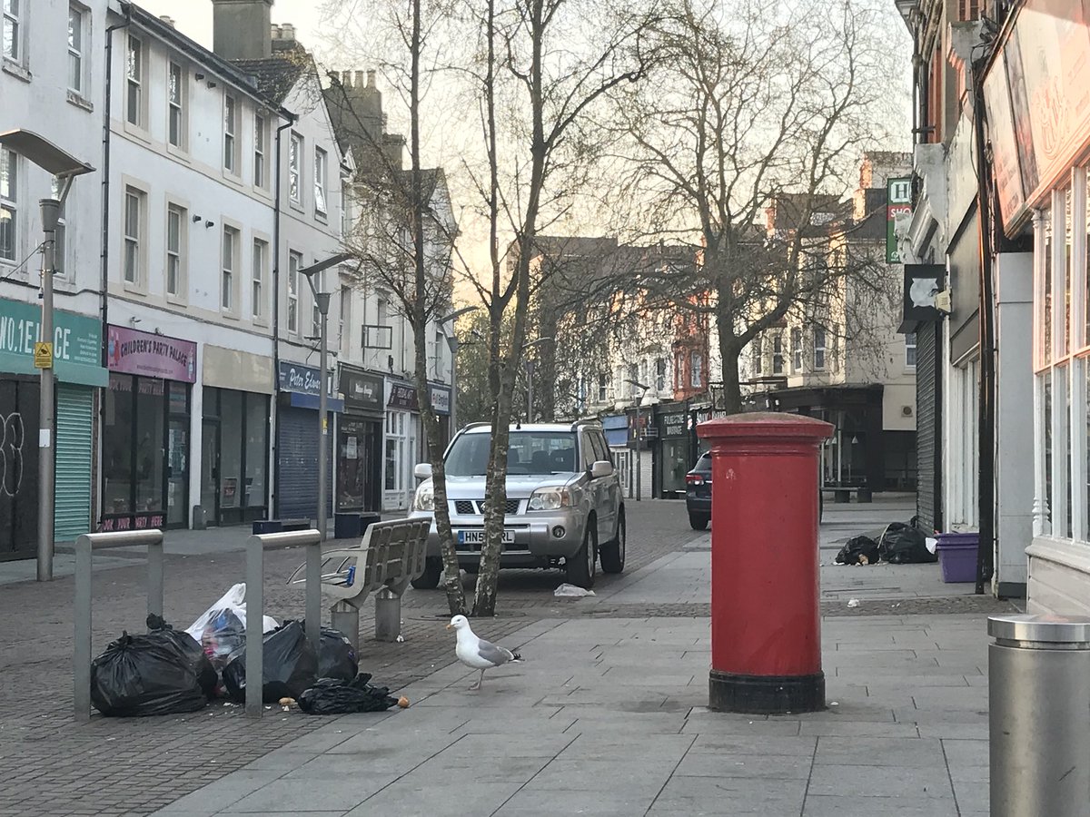 TidyKeeping's tweet image. Residents Rubbish.Guildhall St Friday April 20th 05.30. Not a collection day! The residents can’t even be bothered to at least put it in one spot. Each now has his/her tipping area!@fstonehythedc @No2DogPoo @fstoneherald #folkestone #flytipping is Guildhall St the ‘new’ Dover Rd?