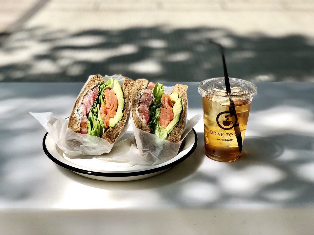 サーモンアボカドサンド🥑🍞
こちらは、ご注文いただいてから、一つ一つお作りしているバイオーダーサンドです。
#drivetogo #DTG #グローバルゲート #カフェ
drivetogo.jp
