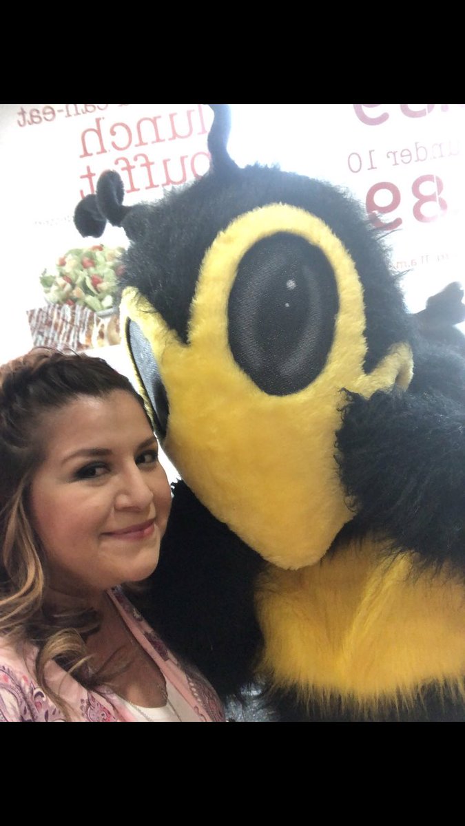 Vivian Sanchez tweet media