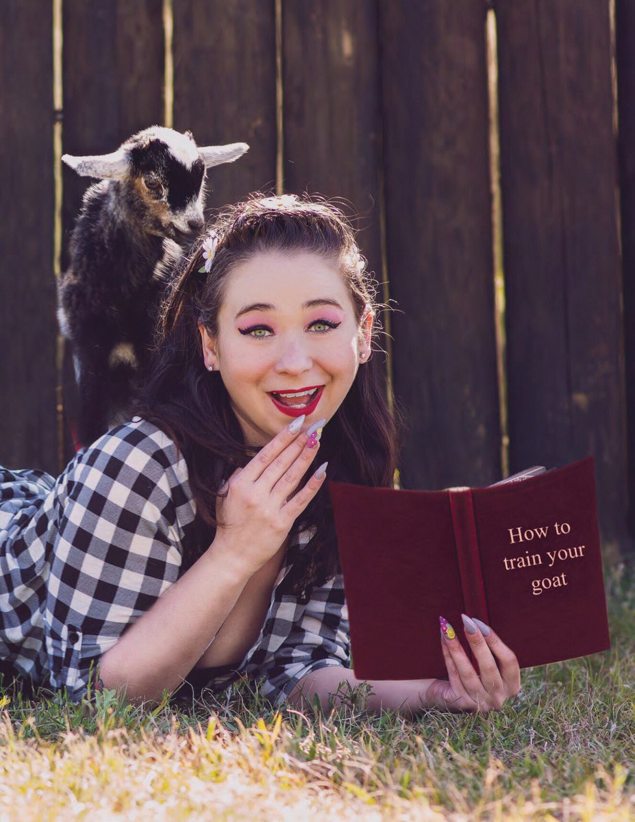 lizzi460_'s tweet photo. New photo set in Pinup Life Magazine , go to their website to purchase #pinups #pinup #pinupgirlstyle #model #published #potd https://t.co/QpSyFb7yOX