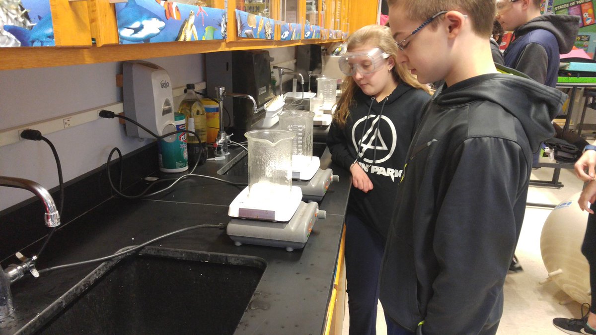 Aphillips082376's tweet photo. Today they said it smelled like science! Designed and performed their experiment. Can you use 5 separation methods to separate the unidentified foreign substance.#middleschoool #sciencesmells https://t.co/0leRKl8b2K