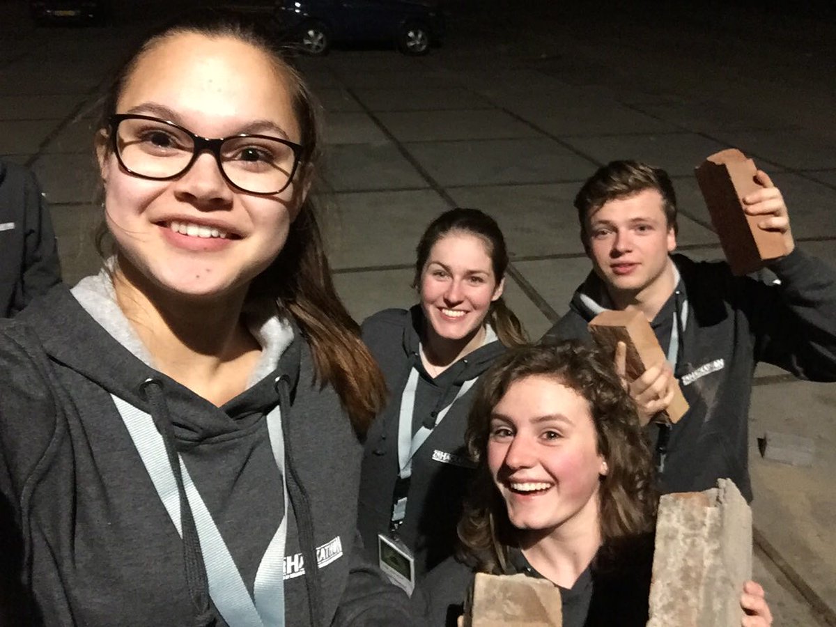 measuremuntend2's tweet photo. #teambuilding #midnightdance #ZRHackathon @ZRHackathon https://t.co/JEIzLcwRKH