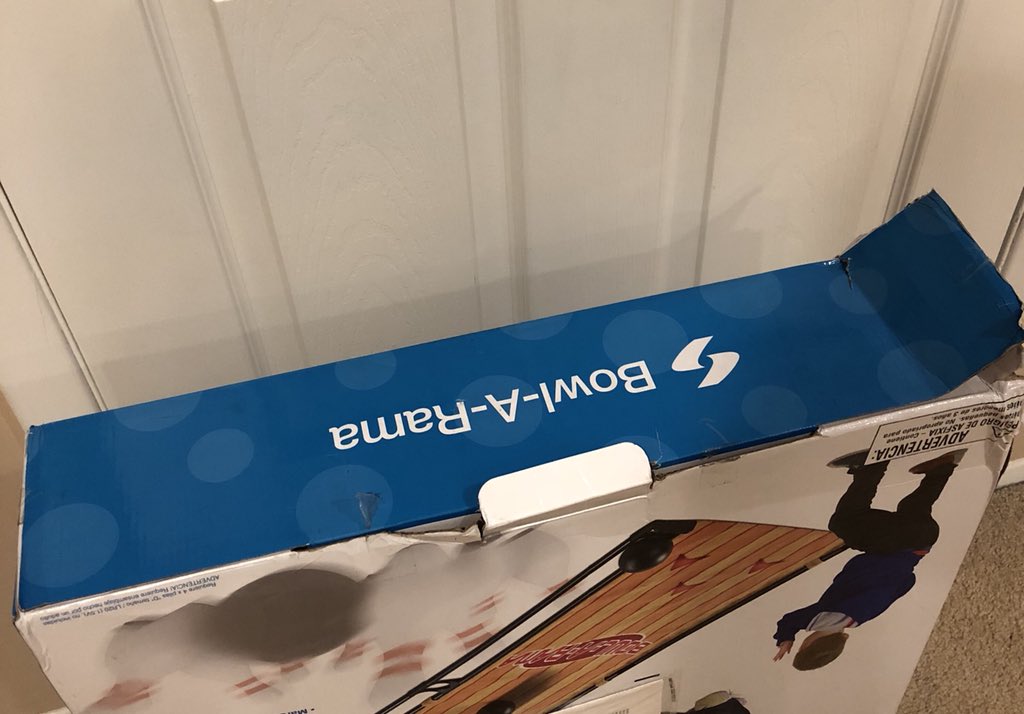 cdemasi's tweet photo. And THIS is why @Sears will be next to go out of business!  How do you not put a flimsy box like this in another box when shipping to someone’s house?!?! #searsnexttoclose https://t.co/rAfqDdaRyO