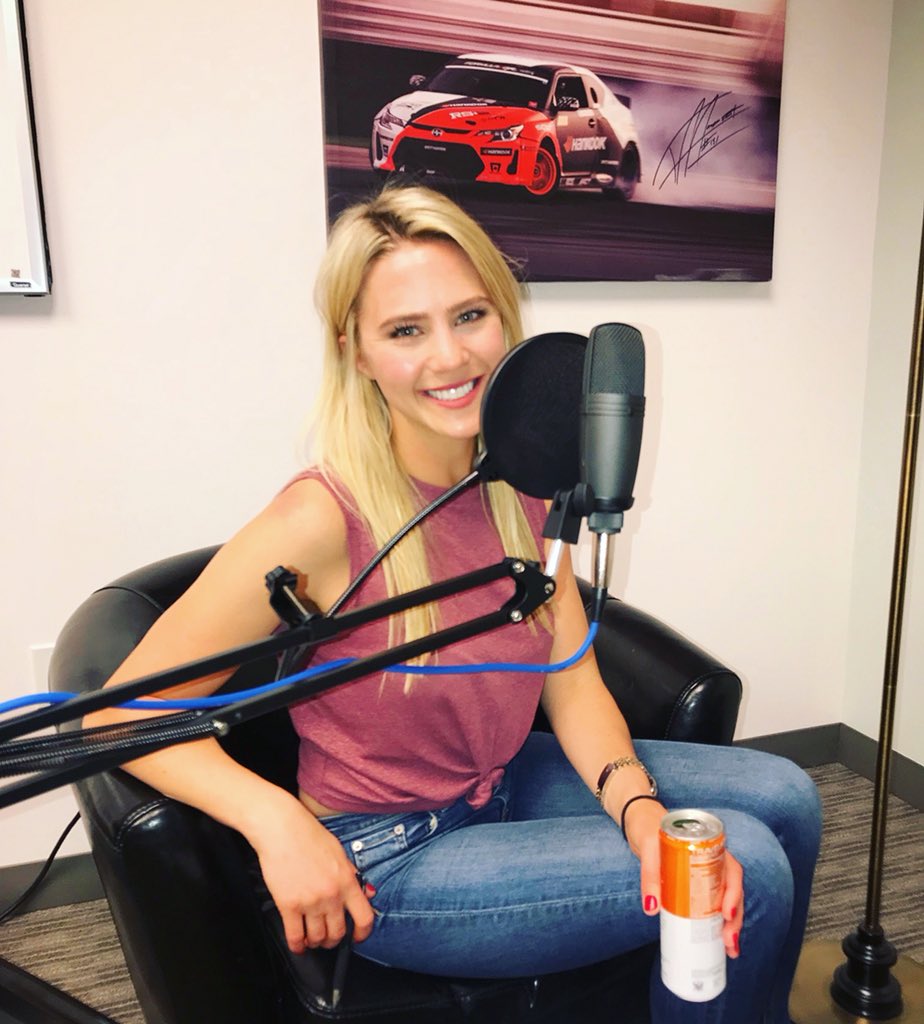 ktmosborne's tweet photo. Talking shop. #DrinkLifeIn: the joy project.🎙✨#podcast #travelaid #lifeaid #launchingsoon https://t.co/EODwitWQUg