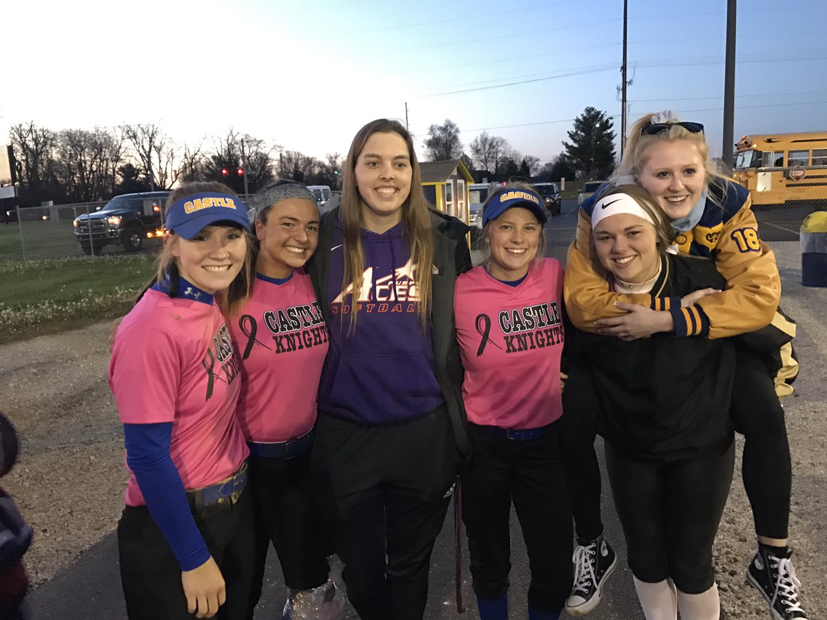 Bomb_squad_IN's tweet photo. It was great to see them all together again- the ones who started it all. So much success - so well deserved! #takinittothenextlevel https://t.co/YtEiQA2I6E