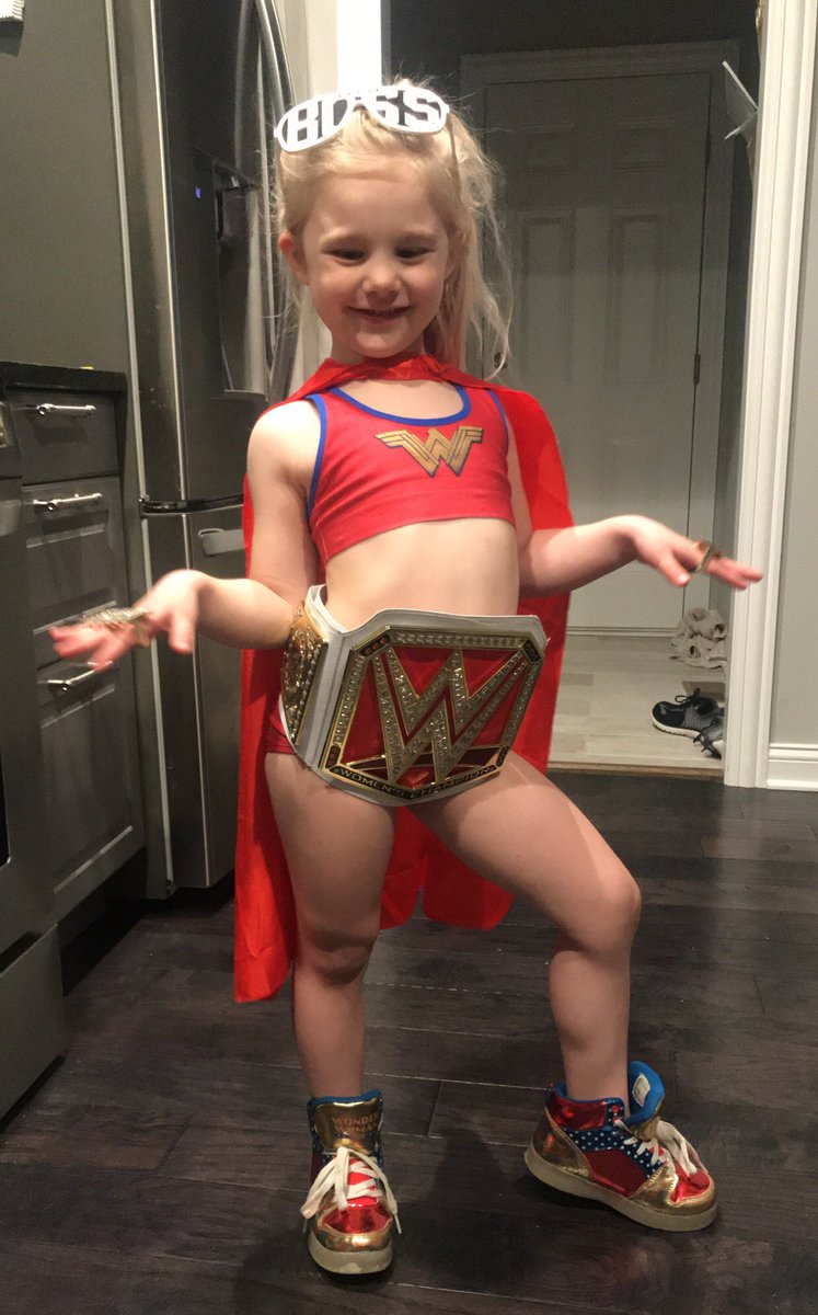 Can you guess what this girl wants to be when she grows up? #WWESuperStar #WomensEvolution #WonderWoman #LegitBoss @SashaBanksWWE
