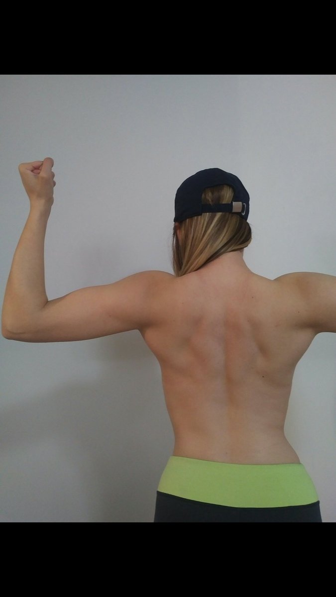Megaan_marrs06's tweet photo. Some #BackProgress π #Fitness #Gains https://t.co/jenTfJybE4