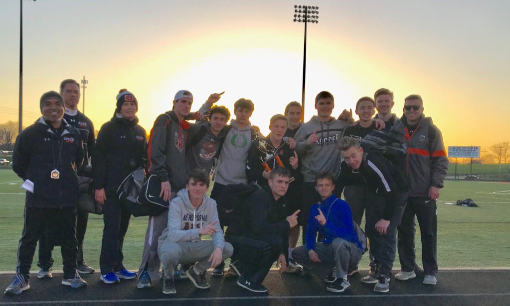 rhstrack's tweet photo. Congrats to the Men’s Track team: 2018 Ryle Relays Champions- A Roe wins the team trophy with two 52 sec 400m performances within 45 min (thank you Ms. Bouldin for the pic) https://t.co/Z8LPI15D4p