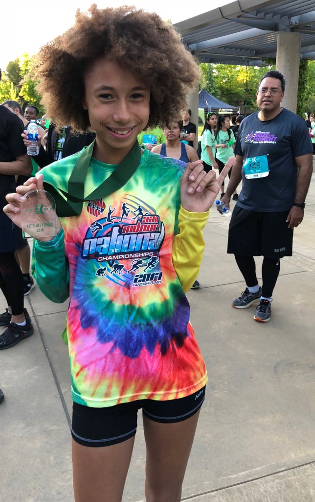 sacstate's tweet photo. #StingersUp for Madison Denny, top female finisher — for the third year!! #SacState5KFunRun #RunAsOne https://t.co/lI0AXHV3Hv