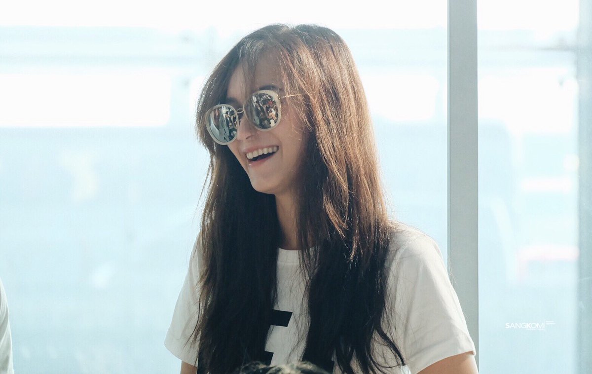 apaew's tweet photo. Safe flight ♡ https://t.co/PrfP9XZb29