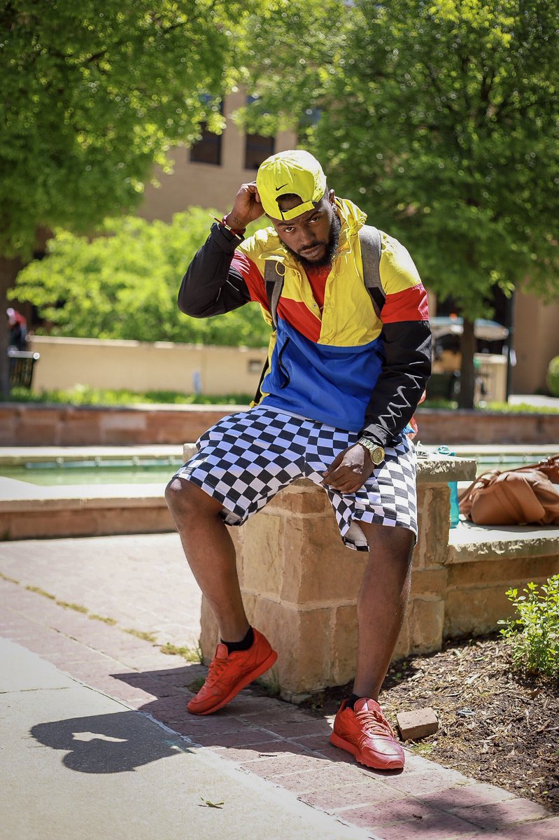 Justyn_O's tweet photo. Melanin &amp; Vibrant Colors ✨#DentonFashionWeek https://t.co/I7SfZGllid