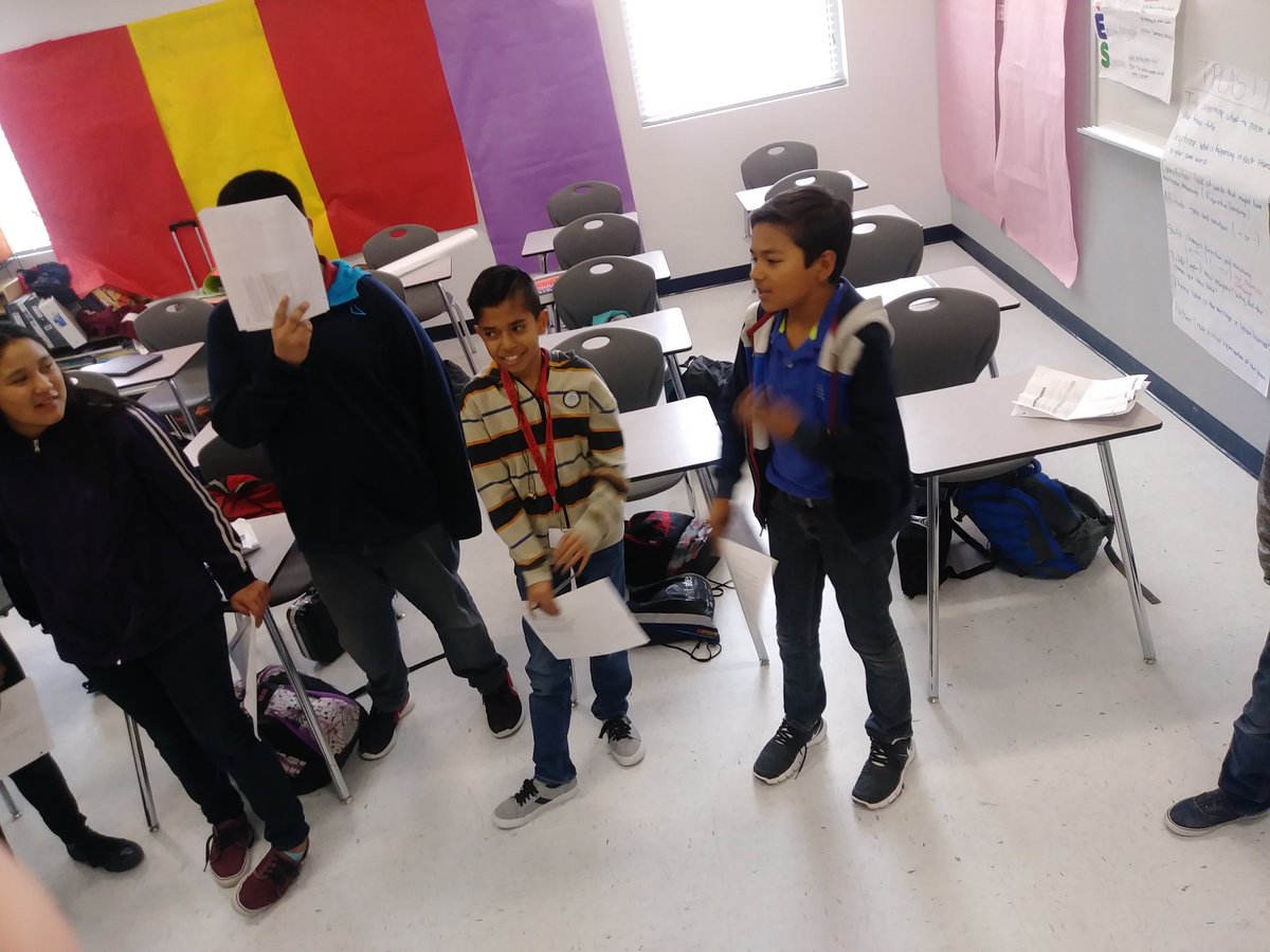 AVID_REMS's tweet photo. AVID students engaged in Philosophical chairs!!! 🤓🤔 ❤️👍#greatdiscussion #REMSWICOR https://t.co/3uNB1jDS4s
