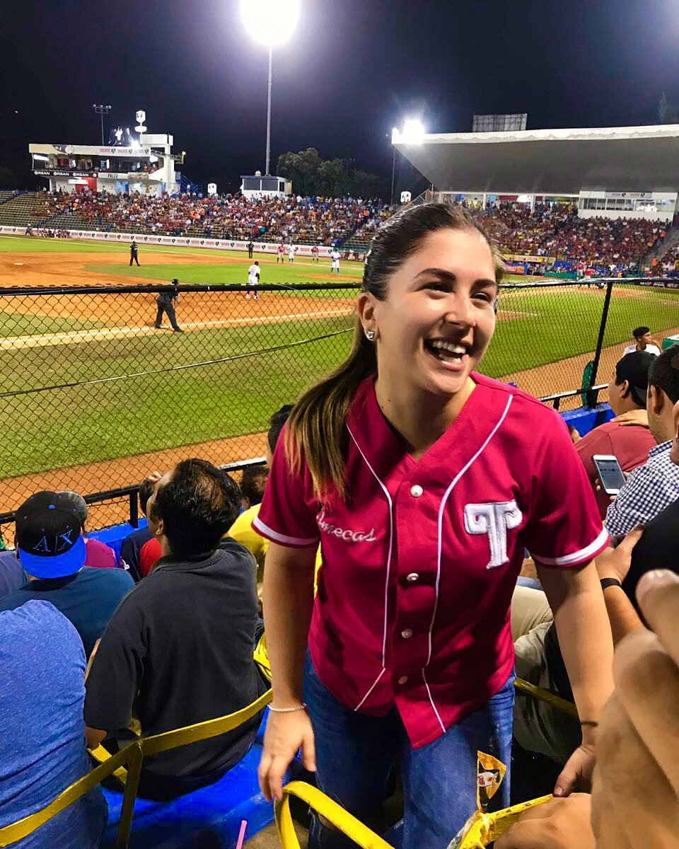 XimenaSalazarG's tweet photo. Quinta entrada, ¡ARRIBA TABASCO!   @OlmecasTabasco   #olmecas ⚾️ https://t.co/eh5vnBIjzn
