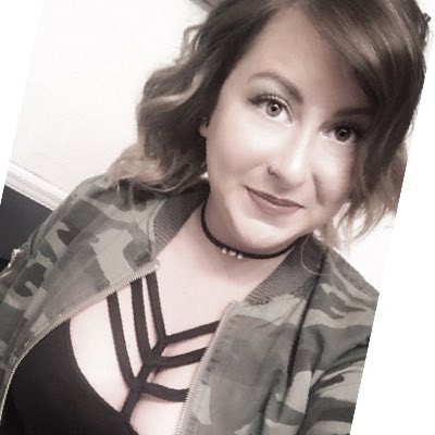 _jesseleigh's tweet photo. #NewProfilePic https://t.co/w7pWR0XsRs