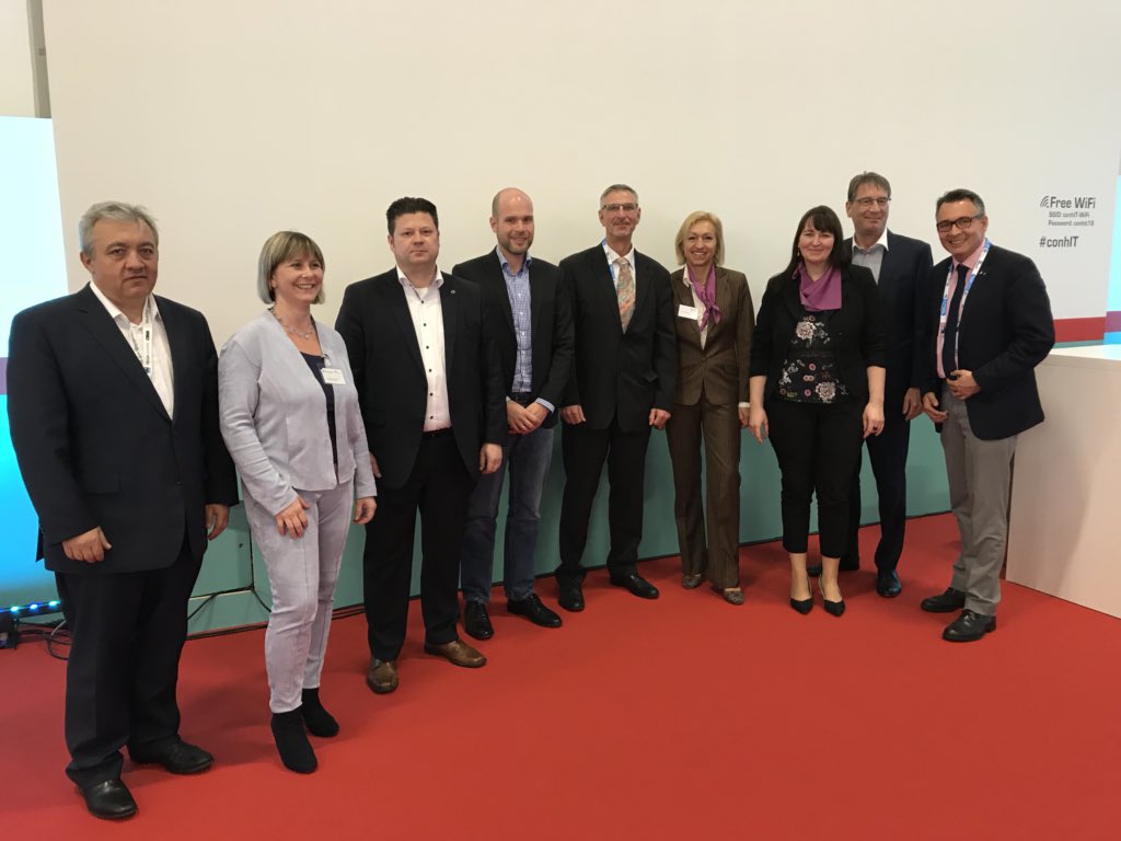 Pierre_Meier's tweet photo. #ENTSCHEIDERFABRIK auf der #conhit - auch mit der Vorstellung erfolgreich abgeschlossener IT-Schlüsselprojekte/ sehr positiv vom Publikum in Berlin angenommen! https://t.co/hFrNvaGhhe