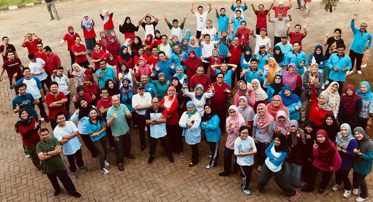 TAB_BPPT's tweet photo. 20 April 2018 @ Labtiap TAB, senam pagi bersama pegawai TAB 😄 https://t.co/GvFhwA7giP