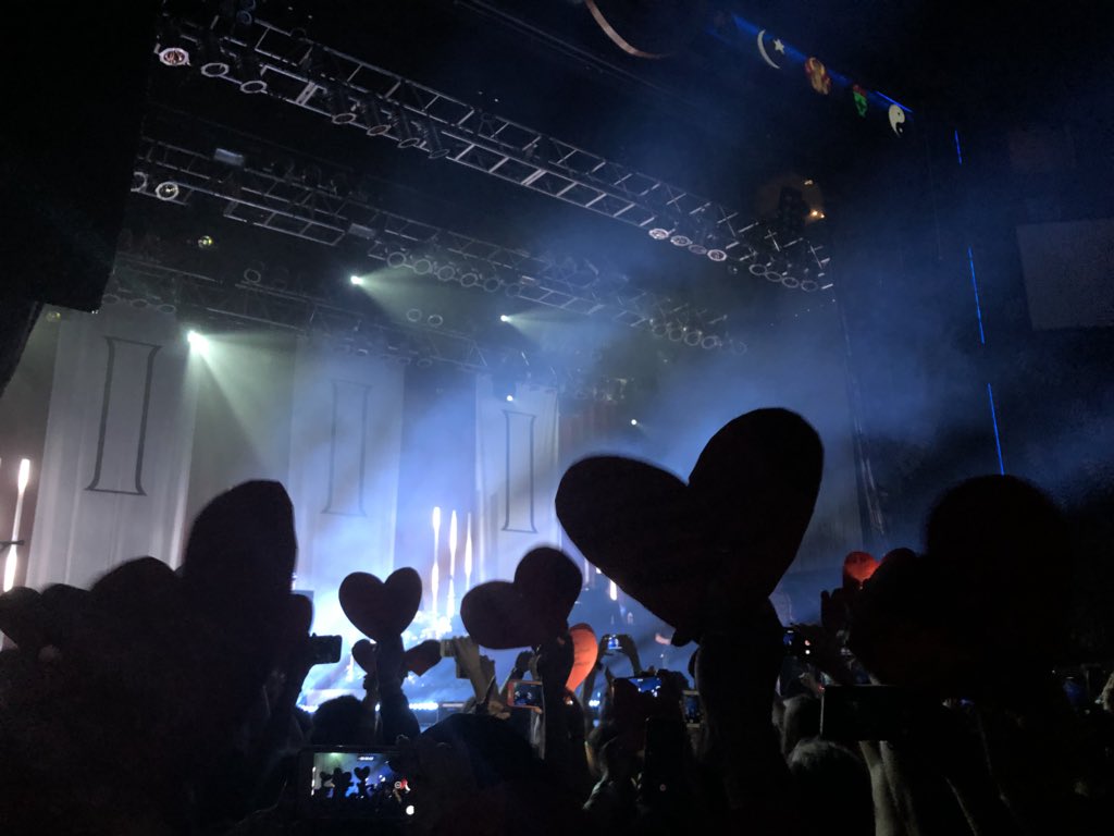 drreiid's tweet image. what a blast🌹 #5sos3dallas #5sosdallas