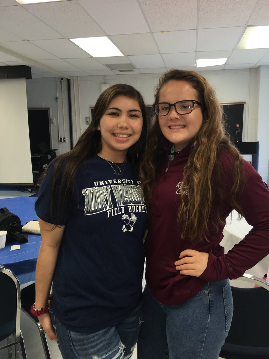 CapitolPegasus's tweet photo. Commitment brunch for West Springfield Seniors, Alana Goodwin and Molly Kilcarr! Work hard, practice harder, study and have fun! Remember the little people that got you here, @alanagwin  @mmk2177 @UMWFieldHockey @RoanokeCollege @wshsfh #seniors2018 https://t.co/EK4BKMVS3i