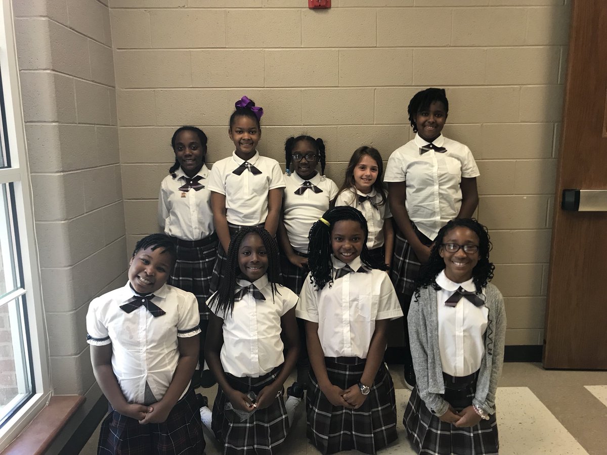 MsWrightIsRight's tweet photo. We’re fashionable, stylish and sophisticated JEWELS! #UltimateLearningExperience @MabletonES https://t.co/c9jFqFKqVy