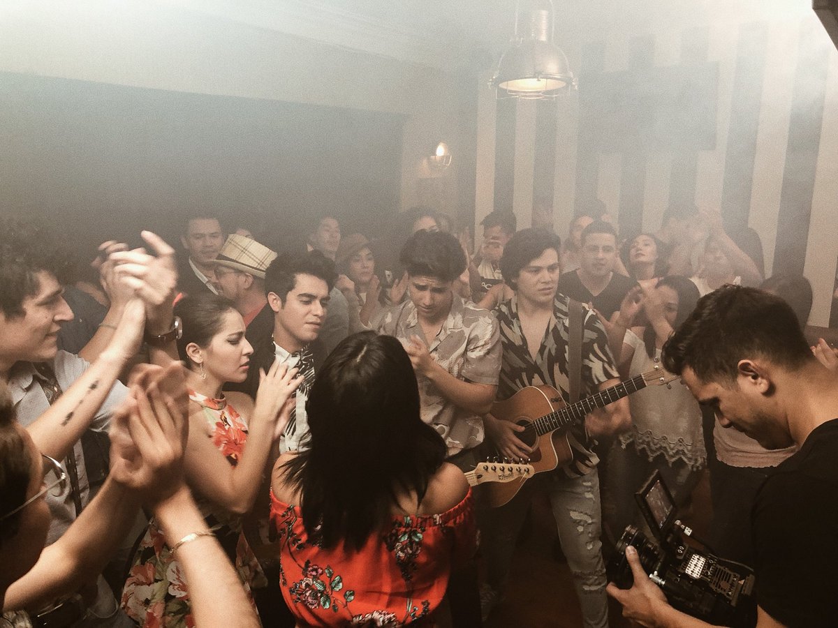 layloficial's tweet photo. PRÓXIMAMENTE... 🎥 https://t.co/cpKcjaSRAw
