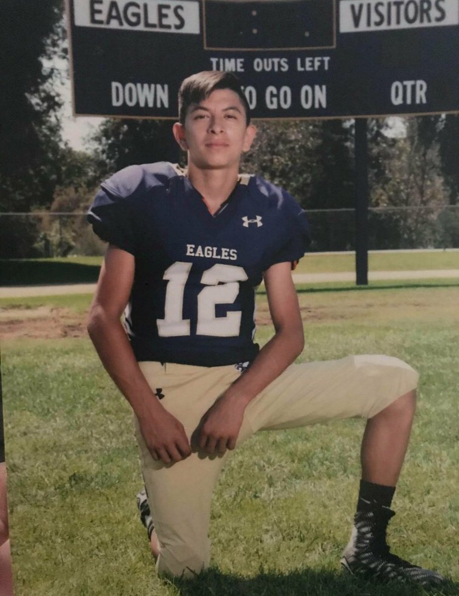 LtGovMickey's tweet photo. In memorandum... 💔
Jeremy Sanchez, a 17-year-old boy who was murdered on Wednesday, played football and wrestled at South El Monte, California... A 16 year old friend has been arrested for his murder...
#JeremySanchez #murder #ElMonte #California https://t.co/7duMQqIWLG
