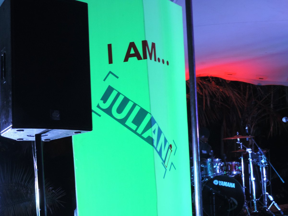 JulianiKenya's tweet image. Day #2of4

Ilikua moto ndani ya fire! 

Shukran kibao to kila artist alikuja through @Spontaneousray
Kababa @ngartia big support kila time. @mtulyrical 

Leo tuko ndani ama vipi?